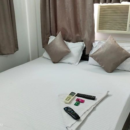 White Heaven Hotell New Town Eksteriør bilde
