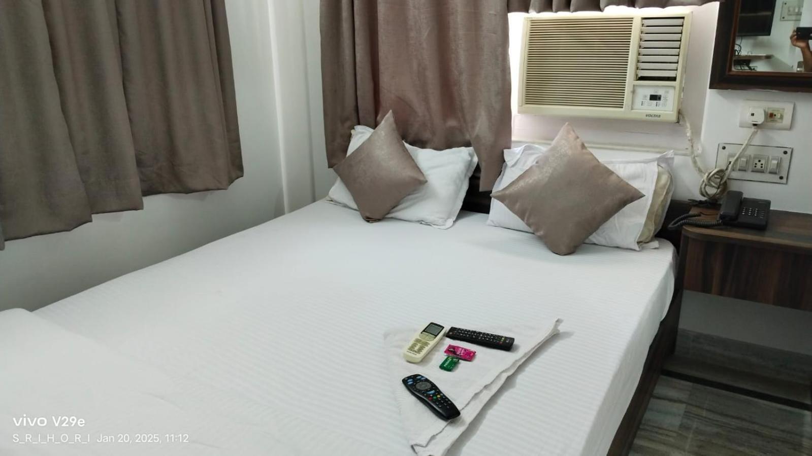 White Heaven Hotell New Town Eksteriør bilde